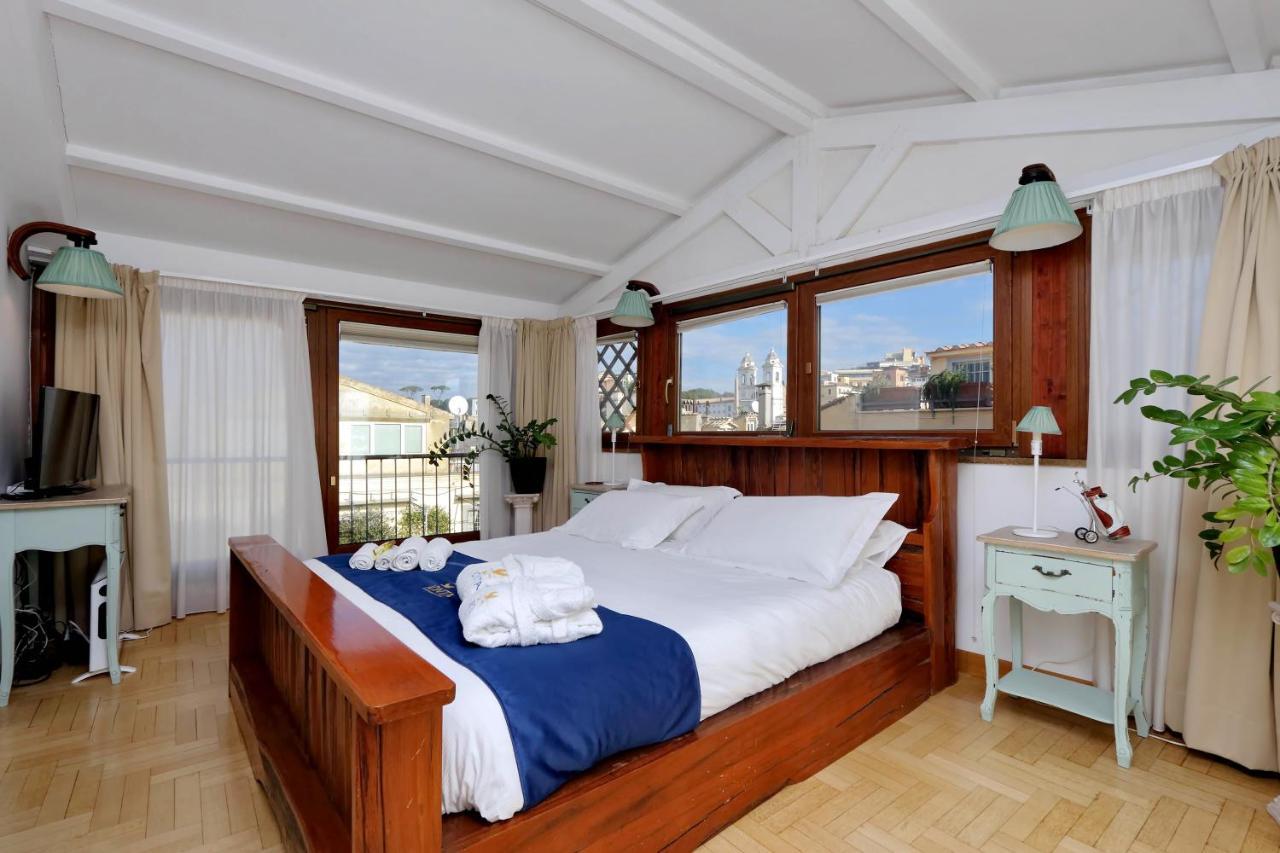 Frattina Family Romantic Superior Suite Buitenkant foto