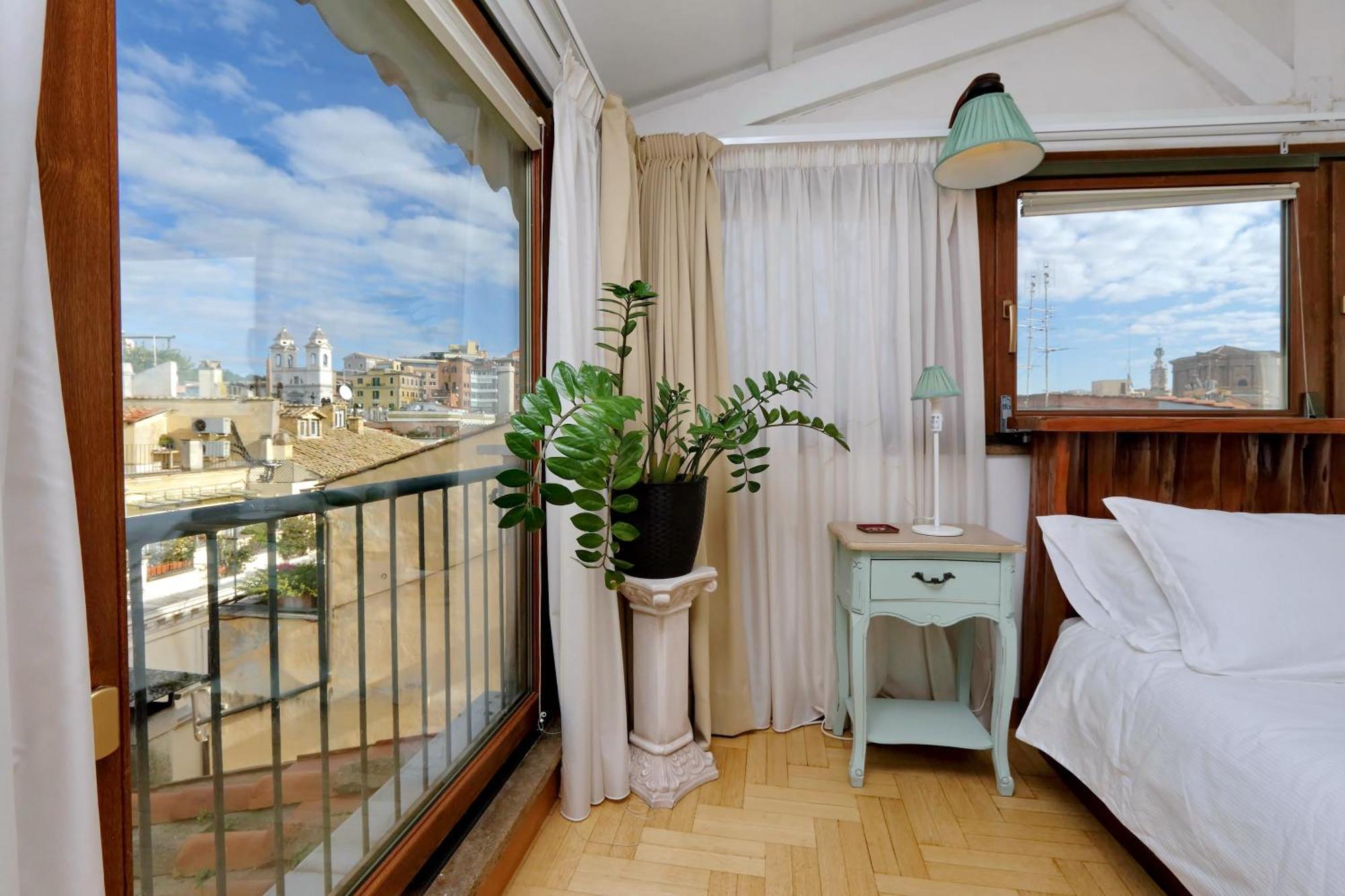 Frattina Family Romantic Superior Suite Buitenkant foto